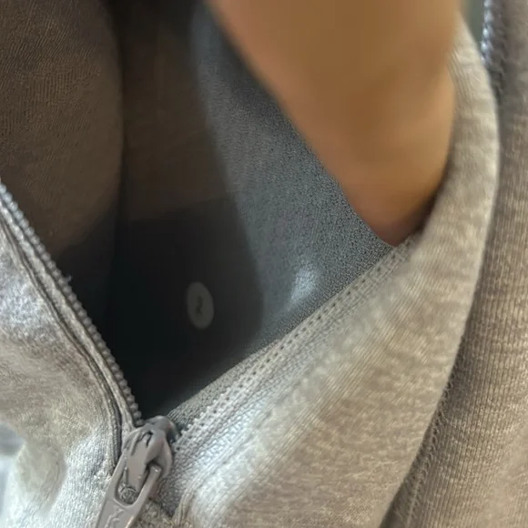 Lululemon Lavander Scuba - Picture 7 of 10